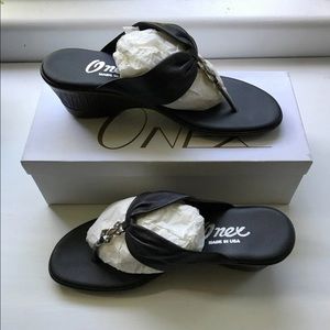 Dressy Shoes, Finest by Onex